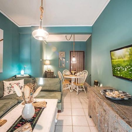 Athinas Apartment พีเรียส ภายนอก รูปภาพ